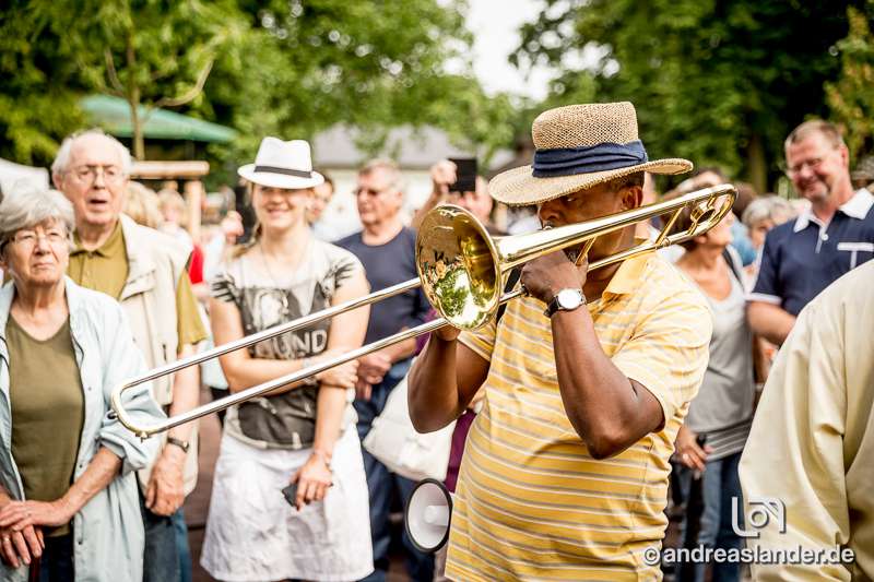 New-Orleans-Jazz-Festival_DATEs_010_Foto_Andreas_Lander.jpg