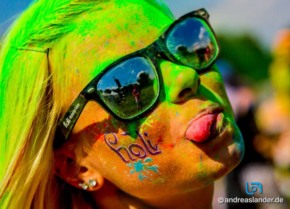 Holi-Festival-der-Farben_005_Foto_Andreas_Lander.jpg