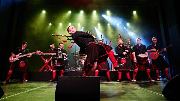 Red-Hot-Chilli-Pipers.jpg