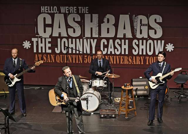The Cashbags (Photo E. Horn).jpg