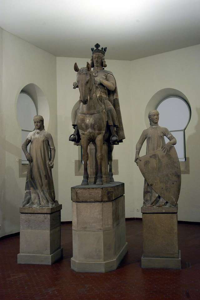 Kaiser-Otto-im-Museum-(eng).jpg